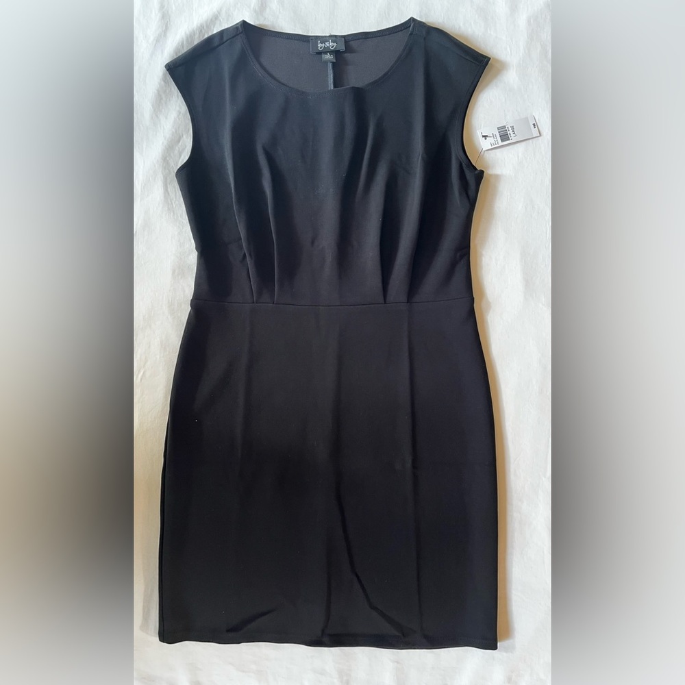 Elegant Black Sleeveless Dress